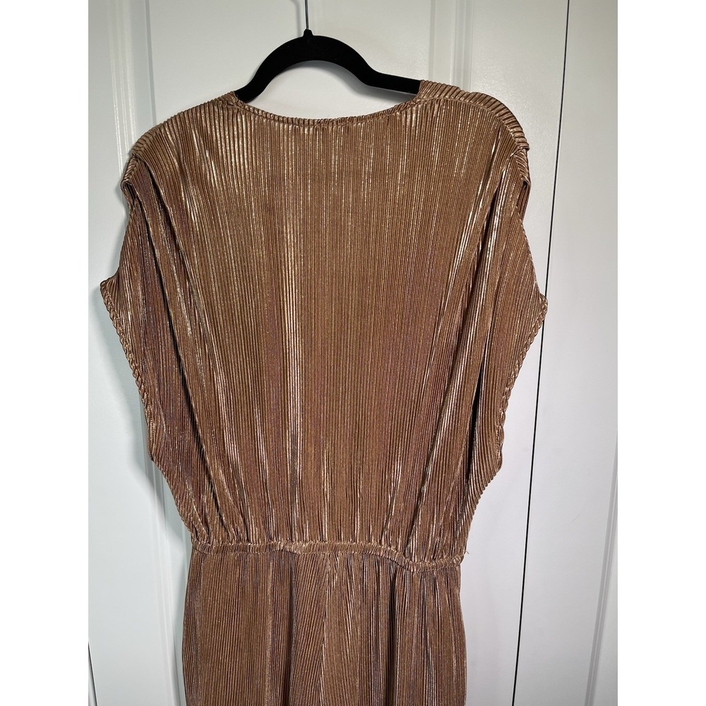See‎ And Be Seen Beige Metallic Jumpsuit Size Large - Picture 8 of 13